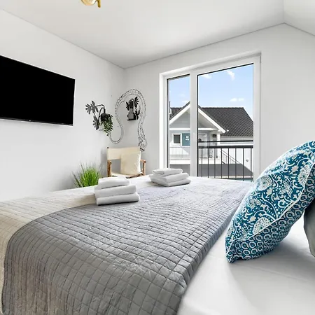 Captain Pink * Olpenitz